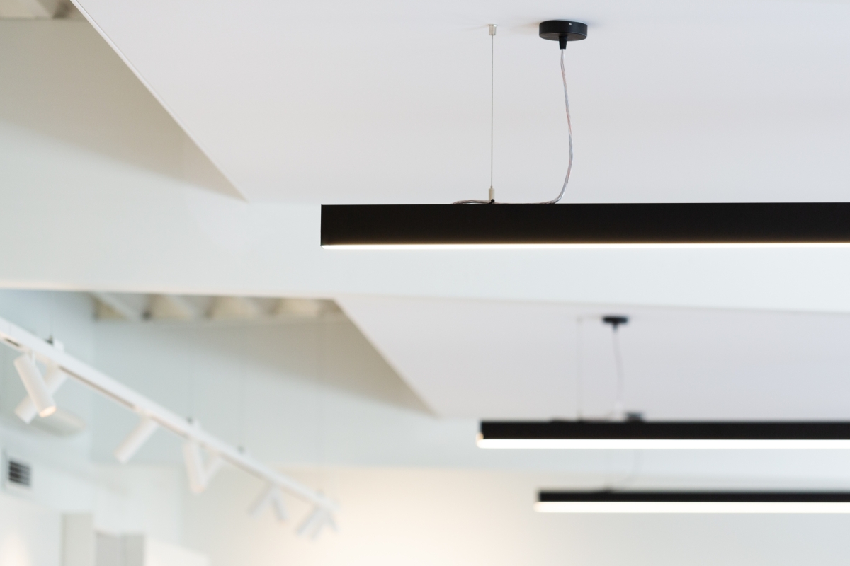 Suspended acoustic ceiling in an office